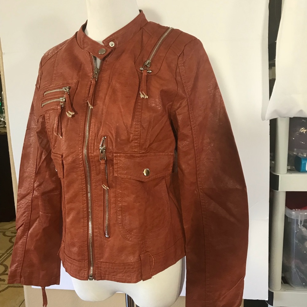 Jacket - Picture 2 of 6